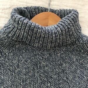 ISDA &CO Denim Blue Heather Marled Yarn L/S Turtleneck Sweater